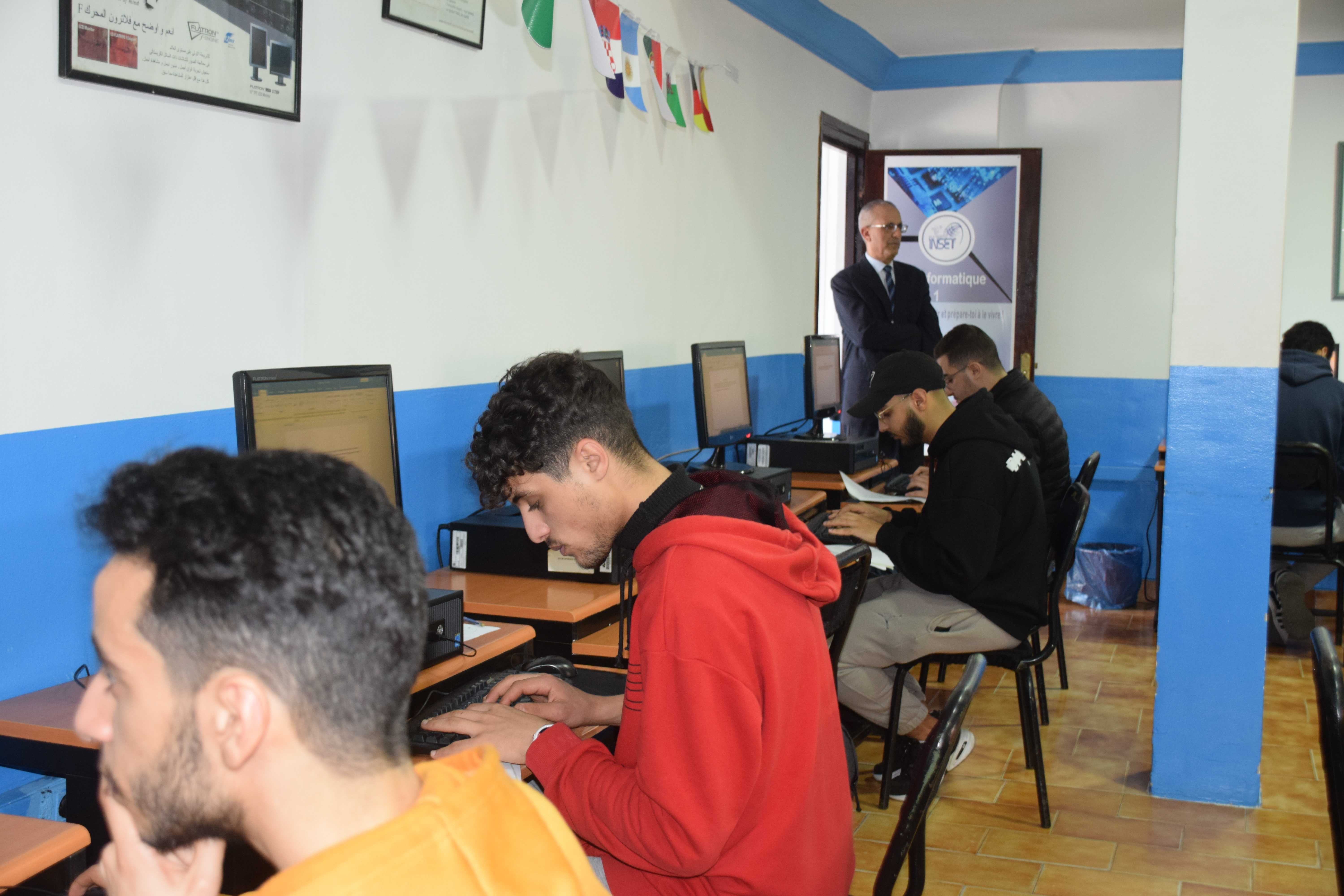Soutenance de PFE à INSET